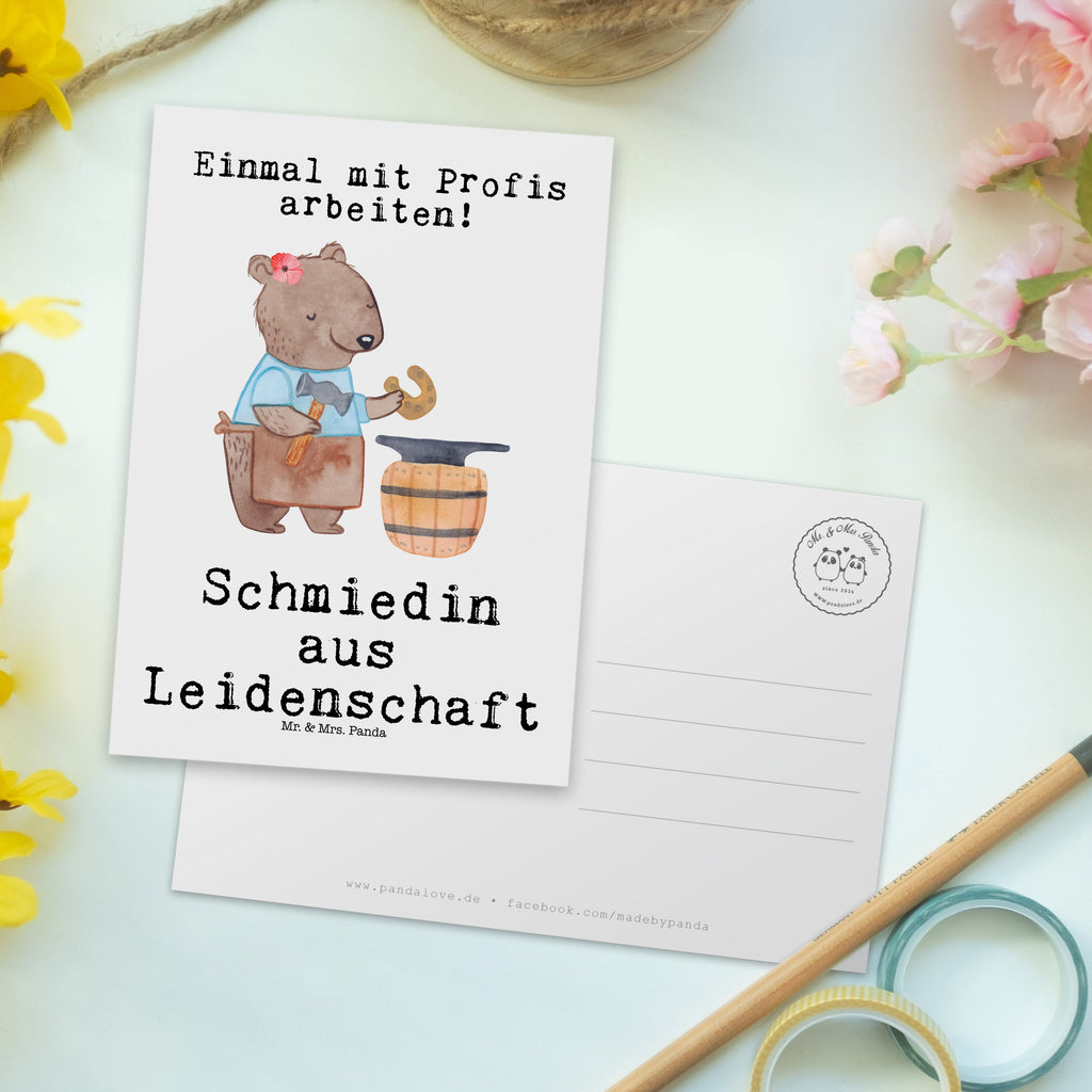 Postkarte Schmiedin aus Leidenschaft Geschenkkarte, Grußkarte, Karte, Einladung, Ansichtskarte, Geburtstagskarte, Einladungskarte, Beruf, Ausbildung, Jubiläum, Abschied, Rente, Kollege, Kollegin, Geschenk, Schenken, Arbeitskollege, Mitarbeiter, Firma, Danke, Dankeschön
