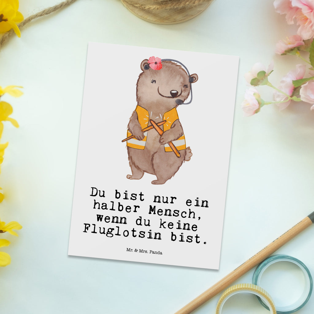 Postkarte Fluglotsin mit Herz Geschenkkarte, Grußkarte, Karte, Einladung, Ansichtskarte, Geburtstagskarte, Einladungskarte, Beruf, Ausbildung, Jubiläum, Abschied, Rente, Kollege, Kollegin, Geschenk, Schenken, Arbeitskollege, Mitarbeiter, Firma, Danke, Dankeschön, Fluglotsin, Flugverkehrsleiterin, Luftfahrtpersonal, Flugsicherung