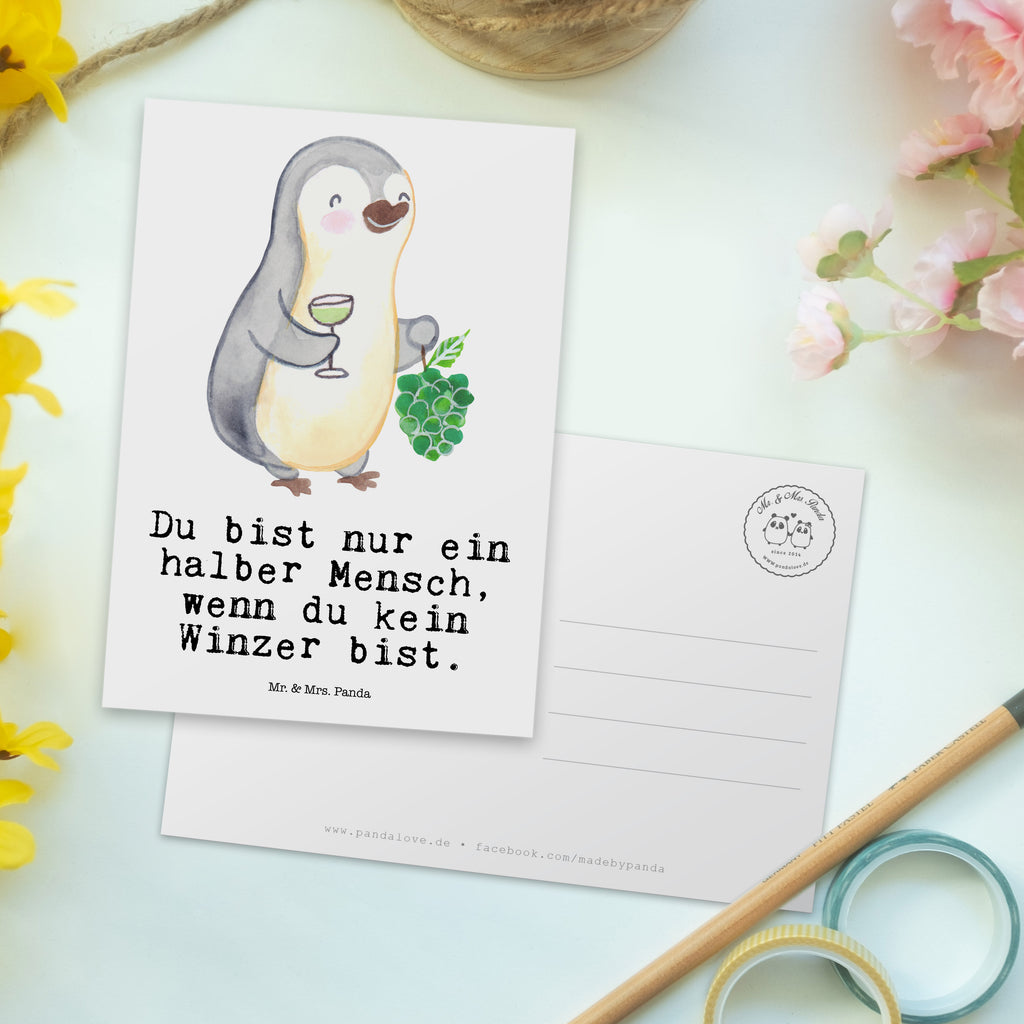 Postkarte Winzer mit Herz Geschenkkarte, Grußkarte, Karte, Einladung, Ansichtskarte, Geburtstagskarte, Einladungskarte, Dankeskarte, Beruf, Ausbildung, Jubiläum, Abschied, Rente, Kollege, Kollegin, Geschenk, Schenken, Arbeitskollege, Mitarbeiter, Firma, Danke, Dankeschön