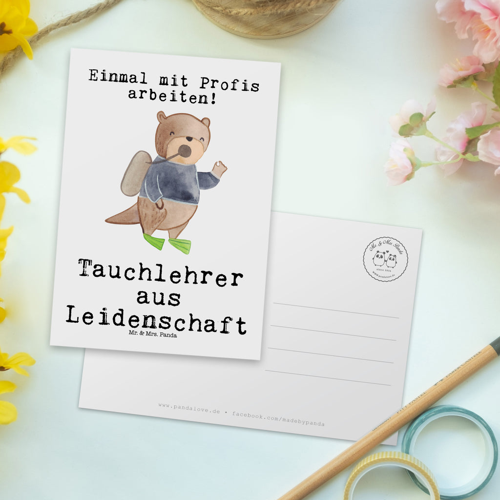 Postkarte Tauchlehrer aus Leidenschaft Geschenkkarte, Grußkarte, Karte, Einladung, Ansichtskarte, Geburtstagskarte, Einladungskarte, Dankeskarte, Beruf, Ausbildung, Jubiläum, Abschied, Rente, Kollege, Kollegin, Geschenk, Schenken, Arbeitskollege, Mitarbeiter, Firma, Danke, Dankeschön