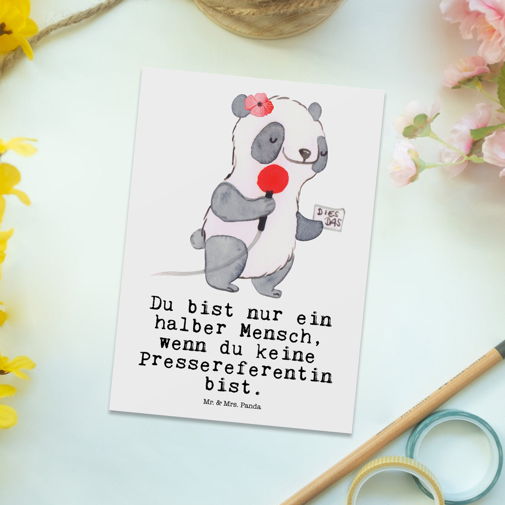 Postkarte Pressereferentin mit Herz Geschenkkarte, Grußkarte, Karte, Einladung, Ansichtskarte, Geburtstagskarte, Einladungskarte, Beruf, Ausbildung, Jubiläum, Abschied, Rente, Kollege, Kollegin, Geschenk, Schenken, Arbeitskollege, Mitarbeiter, Firma, Danke, Dankeschön, Pressereferentin, Pressemitarbeiterin, Presseagentur, Studium