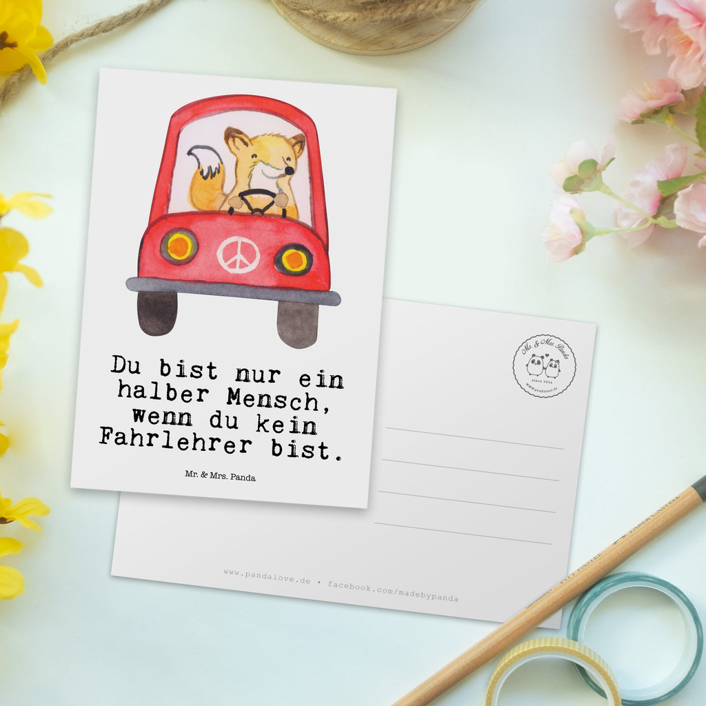 Postkarte Fahrlehrer mit Herz Geschenkkarte, Grußkarte, Karte, Einladung, Ansichtskarte, Geburtstagskarte, Einladungskarte, Dankeskarte, Beruf, Ausbildung, Jubiläum, Abschied, Rente, Kollege, Kollegin, Geschenk, Schenken, Arbeitskollege, Mitarbeiter, Firma, Danke, Dankeschön, Fahrlehrer, Fahrschule, Fahrschullehrer