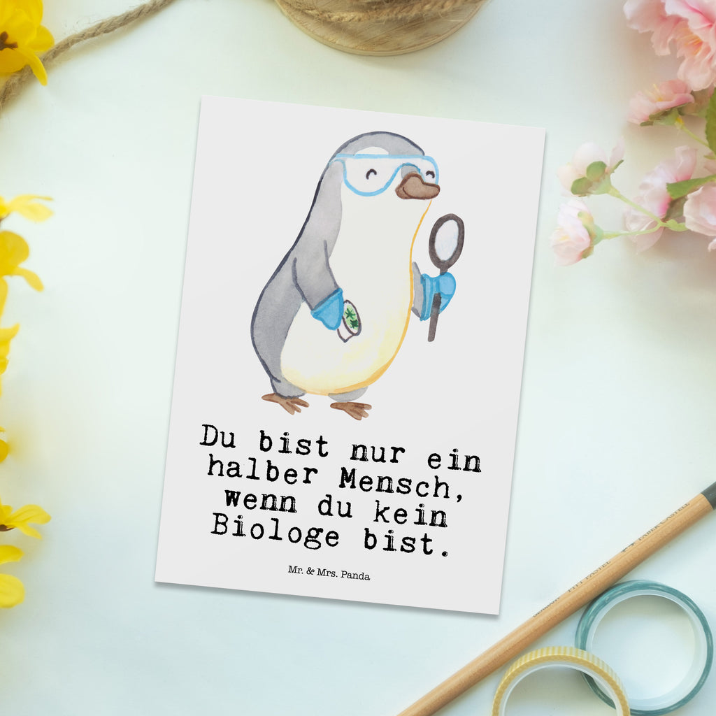 Postkarte Biologe mit Herz Geschenkkarte, Grußkarte, Karte, Einladung, Ansichtskarte, Geburtstagskarte, Einladungskarte, Beruf, Ausbildung, Jubiläum, Abschied, Rente, Kollege, Kollegin, Geschenk, Schenken, Arbeitskollege, Mitarbeiter, Firma, Danke, Dankeschön, Biologe, Biologie, Naturwissenschaftler, Labor, Studium, Bachelor, Master