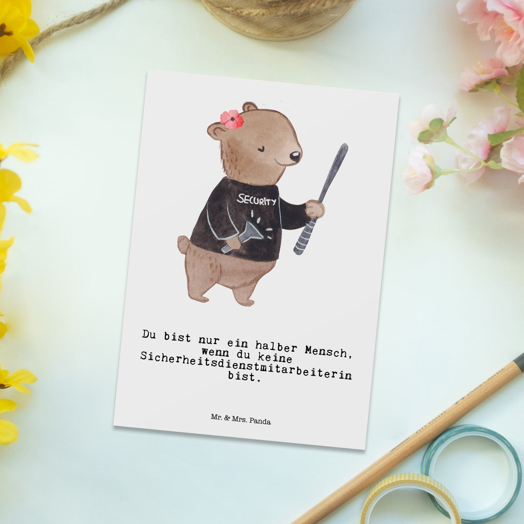 Postkarte Sicherheitsdienstmitarbeiterin mit Herz Geschenkkarte, Grußkarte, Karte, Einladung, Ansichtskarte, Geburtstagskarte, Einladungskarte, Dankeskarte, Beruf, Ausbildung, Jubiläum, Abschied, Rente, Kollege, Kollegin, Geschenk, Schenken, Arbeitskollege, Mitarbeiter, Firma, Danke, Dankeschön