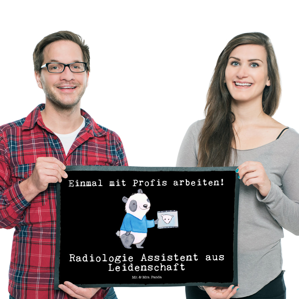 Fußmatte Radiologie Assistent aus Leidenschaft  Türvorleger, Schmutzmatte, Fußabtreter, Matte, Schmutzfänger, Fußabstreifer, Schmutzfangmatte, Türmatte, Motivfußmatte,  Haustürmatte, Vorleger  Beruf, Ausbildung, Jubiläum, Abschied, Rente, Kollege, Kollegin, Geschenk, Schenken, Arbeitskollege, Mitarbeiter, Firma, Danke, Dankeschön