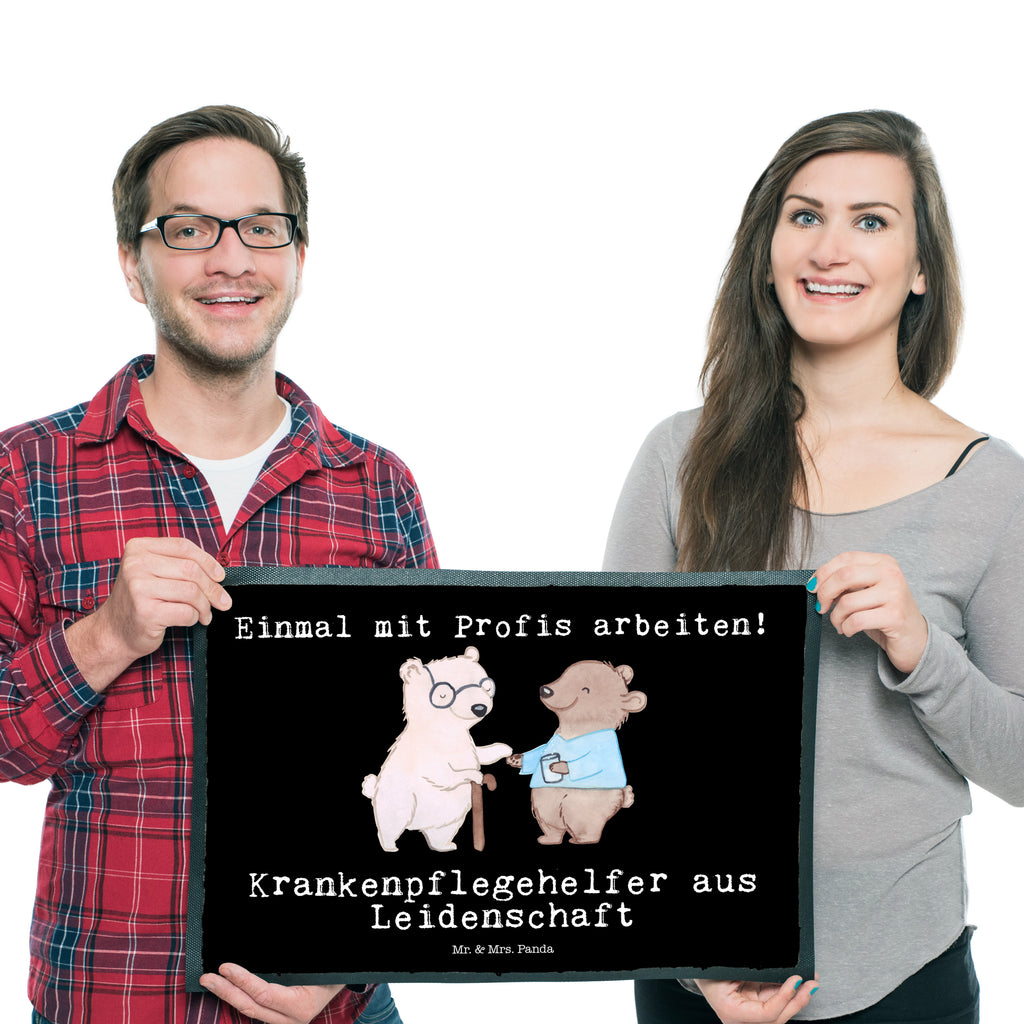 Fußmatte Krankenpflegehelfer aus Leidenschaft Krankenpflegehelfer, Pflegehelfer, Ausbildung, Pflegekraft,  Türvorleger, Schmutzmatte, Fußabtreter, Matte, Schmutzfänger, Fußabstreifer, Schmutzfangmatte, Türmatte, Motivfußmatte,  Haustürmatte, Vorleger  Beruf, Ausbildung, Jubiläum, Abschied, Rente, Kollege, Kollegin, Geschenk, Schenken, Arbeitskollege, Mitarbeiter, Firma, Danke, Dankeschön