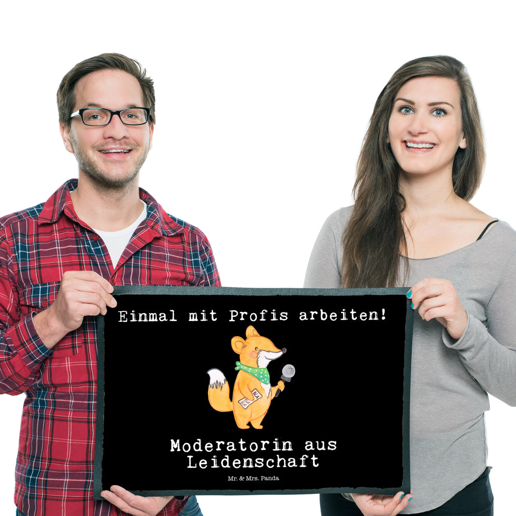 Fußmatte Moderatorin aus Leidenschaft  Türvorleger, Schmutzmatte, Fußabtreter, Matte, Schmutzfänger, Fußabstreifer, Schmutzfangmatte, Türmatte, Motivfußmatte,  Haustürmatte, Vorleger  Beruf, Ausbildung, Jubiläum, Abschied, Rente, Kollege, Kollegin, Geschenk, Schenken, Arbeitskollege, Mitarbeiter, Firma, Danke, Dankeschön