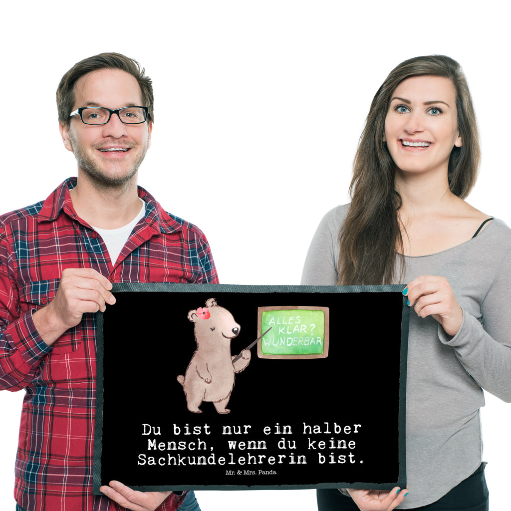 Fußmatte Sachkundelehrerin mit Herz Sachkundelehrerin, Sachkundeunterricht, Schule, Grundschule,  Türvorleger, Schmutzmatte, Fußabtreter, Matte, Schmutzfänger, Fußabstreifer, Schmutzfangmatte, Türmatte, Motivfußmatte,  Haustürmatte, Vorleger  Beruf, Ausbildung, Jubiläum, Abschied, Rente, Kollege, Kollegin, Geschenk, Schenken, Arbeitskollege, Mitarbeiter, Firma, Danke, Dankeschön