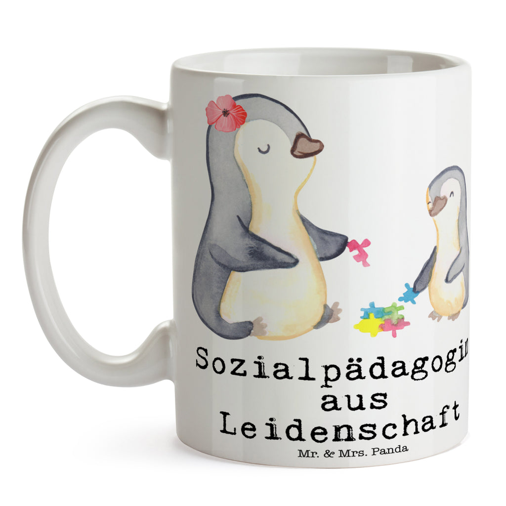 Tasse Sozialpädagogin aus Leidenschaft  Becher, Kaffeetasse, Kaffeebecher, Tee, Frühstück, Büro  Beruf, Ausbildung, Jubiläum, Abschied, Rente, Kollege, Kollegin, Geschenk, Schenken, Arbeitskollege, Mitarbeiter, Firma, Danke, Dankeschön