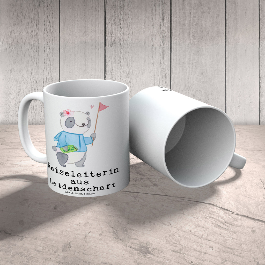 Tasse Reiseleiterin aus Leidenschaft  Becher, Kaffeetasse, Kaffeebecher, Tee, Frühstück, Büro  Beruf, Ausbildung, Jubiläum, Abschied, Rente, Kollege, Kollegin, Geschenk, Schenken, Arbeitskollege, Mitarbeiter, Firma, Danke, Dankeschön
