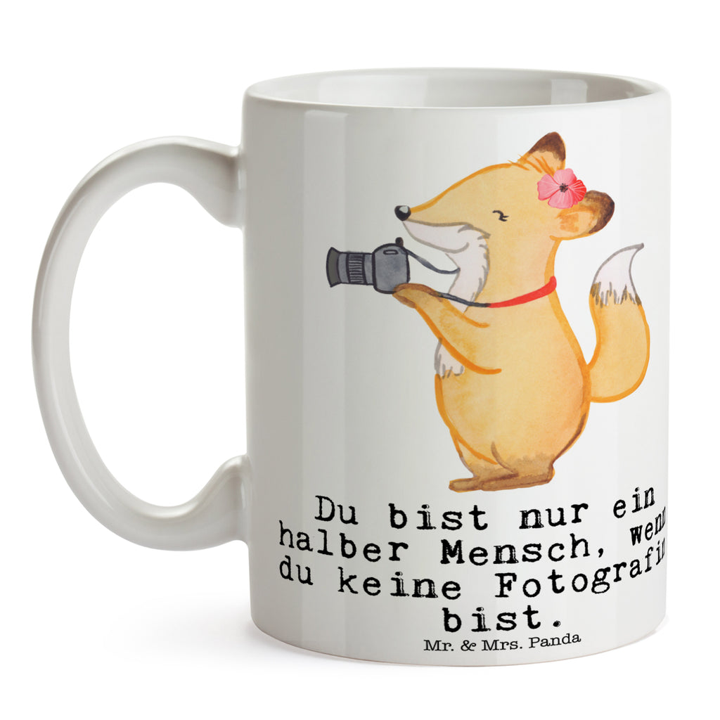 Tasse Fotografin mit Herz Fotografin, Fotoreporterin, Hobbyfotografin, Hochzeitsfotografin, Ausbildung, Fotografie, Profi Fotografin Becher, Kaffeetasse, Kaffeebecher, Tee, Frühstück, Büro  Beruf, Ausbildung, Jubiläum, Abschied, Rente, Kollege, Kollegin, Geschenk, Schenken, Arbeitskollege, Mitarbeiter, Firma, Danke, Dankeschön