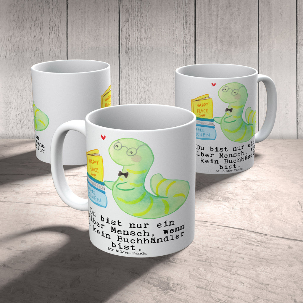 Tasse Buchhändler mit Herz Buchhändler, Buchhandlung, Buchverkäufer, Bibliothekar, Bücherwurm,  Becher, Kaffeetasse, Kaffeebecher, Tee, Frühstück, Büro  Beruf, Ausbildung, Jubiläum, Abschied, Rente, Kollege, Kollegin, Geschenk, Schenken, Arbeitskollege, Mitarbeiter, Firma, Danke, Dankeschön