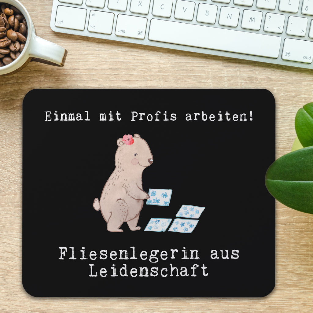 Mauspad Fliesenlegerin aus Leidenschaft Mousepad, Computer zubehör, Büroausstattung, PC Zubehör, Arbeitszimmer, Mauspad, Einzigartiges Mauspad, Designer Mauspad, Beruf, Ausbildung, Jubiläum, Abschied, Rente, Kollege, Kollegin, Geschenk, Schenken, Arbeitskollege, Mitarbeiter, Firma, Danke, Dankeschön, Fliesenlegerin, Gesellenprüfung, Fliesenlegermeisterin, Fliesenlegerbetrieb, Fliesenfachhandel, Handwerk