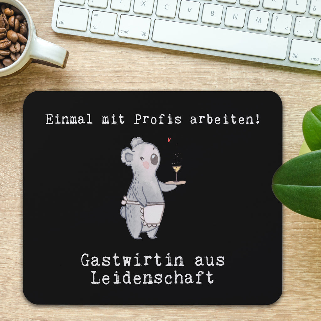 Mauspad Gastwirtin aus Leidenschaft Mousepad, Computer zubehör, Büroausstattung, PC Zubehör, Arbeitszimmer, Mauspad, Einzigartiges Mauspad, Designer Mauspad, Beruf, Ausbildung, Jubiläum, Abschied, Rente, Kollege, Kollegin, Geschenk, Schenken, Arbeitskollege, Mitarbeiter, Firma, Danke, Dankeschön, Kneipenwirtin, Gastwirtin, Gaststätte, Kneipe, Eröffnung, Barkeeperin, Rum, Bar