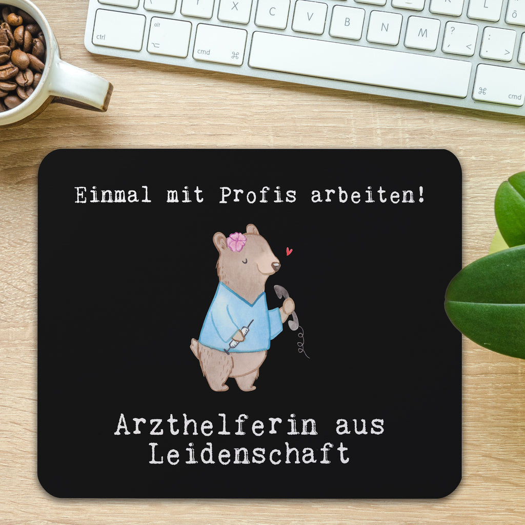 Mauspad Arzthelferin aus Leidenschaft Mousepad, Computer zubehör, Büroausstattung, PC Zubehör, Arbeitszimmer, Mauspad, Einzigartiges Mauspad, Designer Mauspad, Beruf, Ausbildung, Jubiläum, Abschied, Rente, Kollege, Kollegin, Geschenk, Schenken, Arbeitskollege, Mitarbeiter, Firma, Danke, Dankeschön, Arzthelferin, Medizinische Fachangestellte