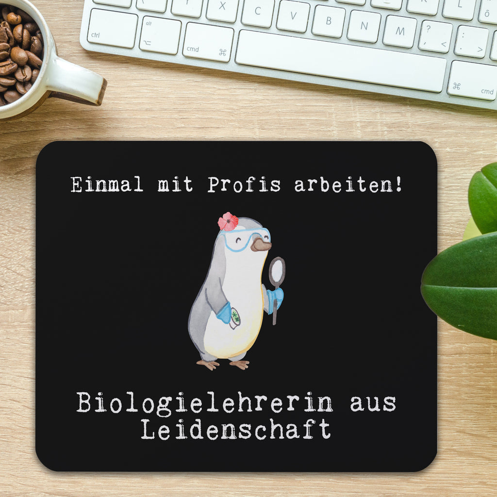 Mauspad Biologielehrerin aus Leidenschaft Mousepad, Computer zubehör, Büroausstattung, PC Zubehör, Arbeitszimmer, Mauspad, Einzigartiges Mauspad, Designer Mauspad, Beruf, Ausbildung, Jubiläum, Abschied, Rente, Kollege, Kollegin, Geschenk, Schenken, Arbeitskollege, Mitarbeiter, Firma, Danke, Dankeschön, Biologielehrerin, Biolehrerin, Biounterricht, Biologie, Schule, Grundschule