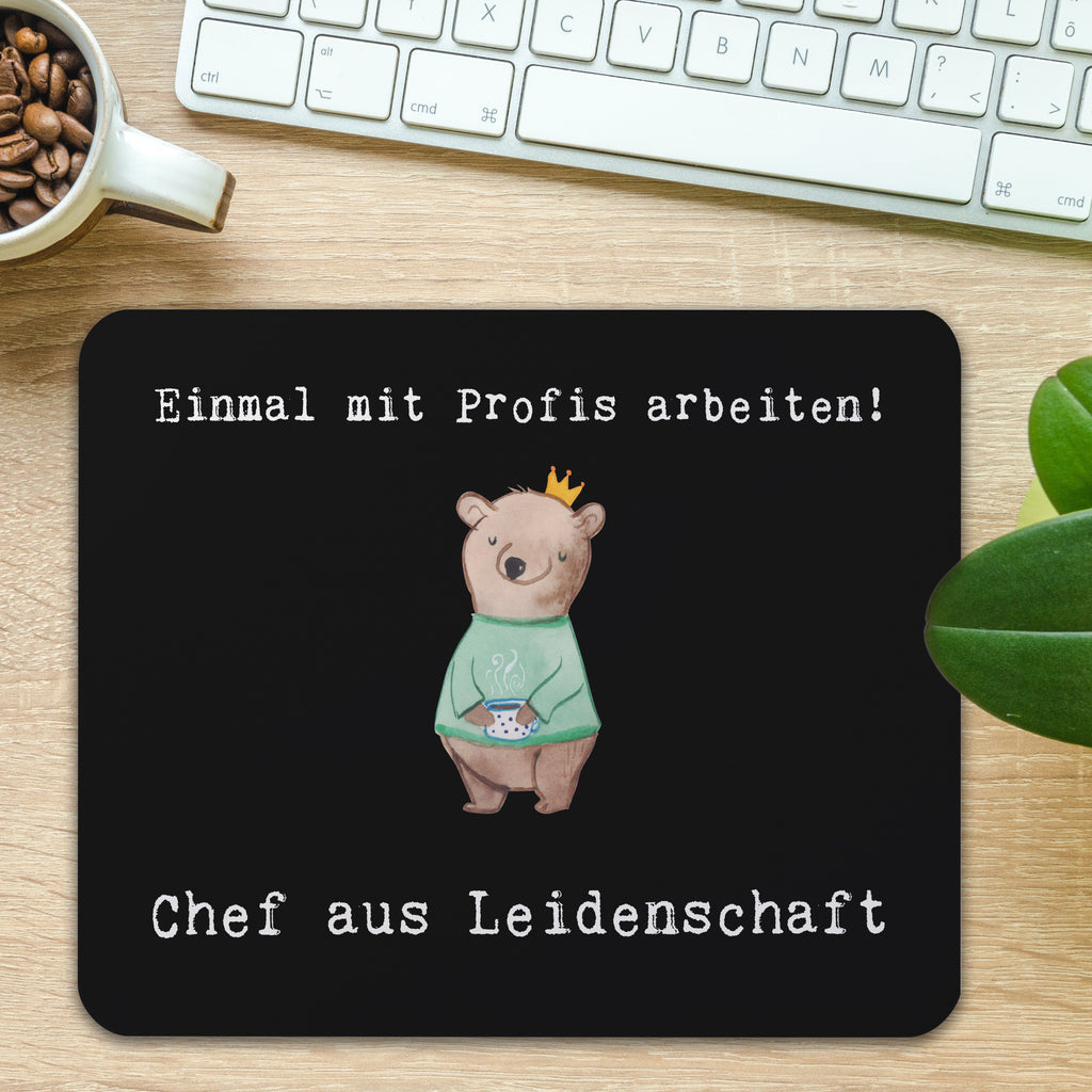 Mauspad Chef aus Leidenschaft Mousepad, Computer zubehör, Büroausstattung, PC Zubehör, Arbeitszimmer, Mauspad, Einzigartiges Mauspad, Designer Mauspad, Beruf, Ausbildung, Jubiläum, Abschied, Rente, Kollege, Kollegin, Geschenk, Schenken, Arbeitskollege, Mitarbeiter, Firma, Danke, Dankeschön, CEO, Chef, Führungskraft, Geschäftsinhaber, Firmeninhaber, Unternehmensinhaber, Direktor, Leiter