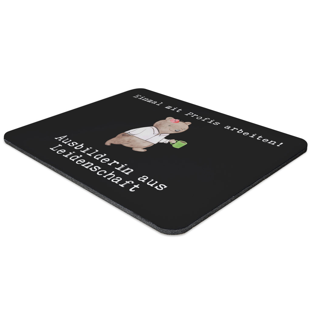 Mauspad Ausbilderin aus Leidenschaft Mousepad, Computer zubehör, Büroausstattung, PC Zubehör, Arbeitszimmer, Mauspad, Einzigartiges Mauspad, Designer Mauspad, Beruf, Ausbildung, Jubiläum, Abschied, Rente, Kollege, Kollegin, Geschenk, Schenken, Arbeitskollege, Mitarbeiter, Firma, Danke, Dankeschön, Ausbilderin, Tutorin, Ausbilderprüfung