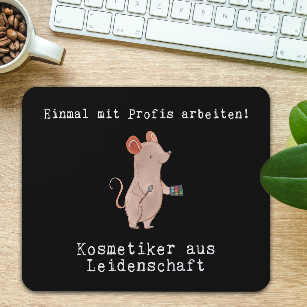 Mauspad Kosmetiker aus Leidenschaft Mousepad, Computer zubehör, Büroausstattung, PC Zubehör, Arbeitszimmer, Mauspad, Einzigartiges Mauspad, Designer Mauspad, Beruf, Ausbildung, Jubiläum, Abschied, Rente, Kollege, Kollegin, Geschenk, Schenken, Arbeitskollege, Mitarbeiter, Firma, Danke, Dankeschön, Kosmetiker, Make Up Artist, Maskenbildner, Visagist, Beauty Salon, Kosmetikstudio, Eröffnung