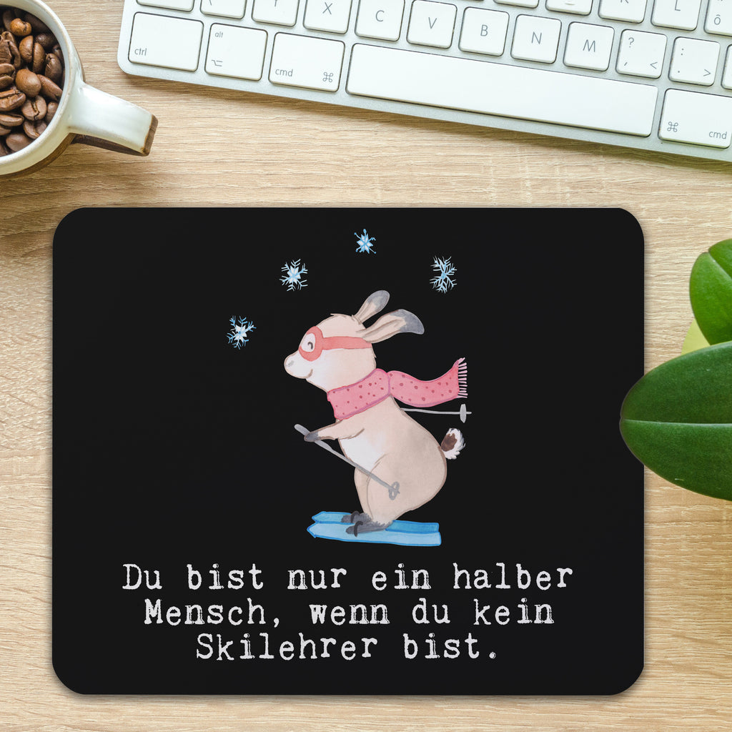 Mauspad Skilehrer mit Herz Mousepad, Computer zubehör, Büroausstattung, PC Zubehör, Arbeitszimmer, Mauspad, Einzigartiges Mauspad, Designer Mauspad, Beruf, Ausbildung, Jubiläum, Abschied, Rente, Kollege, Kollegin, Geschenk, Schenken, Arbeitskollege, Mitarbeiter, Firma, Danke, Dankeschön