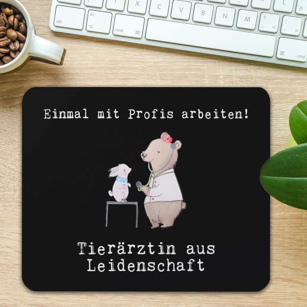 Mauspad Tierärztin aus Leidenschaft Mousepad, Computer zubehör, Büroausstattung, PC Zubehör, Arbeitszimmer, Mauspad, Einzigartiges Mauspad, Designer Mauspad, Beruf, Ausbildung, Jubiläum, Abschied, Rente, Kollege, Kollegin, Geschenk, Schenken, Arbeitskollege, Mitarbeiter, Firma, Danke, Dankeschön