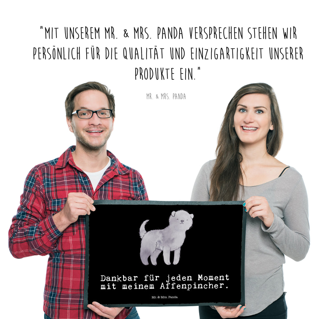 Fußmatte Affenpincher Moment Affenpincher Türvorleger, Schmutzmatte, Fußabtreter, Matte, Schmutzfänger, Fußabstreifer, Schmutzfangmatte, Türmatte, Motivfußmatte,  Haustürmatte, Vorleger  Hund, Hunderasse, Rassehund, Hundebesitzer, Geschenk, Tierfreund, Schenken, Welpe