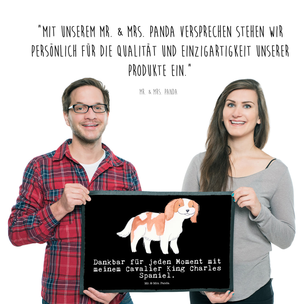 Fußmatte Cavalier King Charles Spaniel Moment Türvorleger, Schmutzmatte, Fußabtreter, Matte, Schmutzfänger, Fußabstreifer, Schmutzfangmatte, Türmatte, Motivfußmatte, Haustürmatte, Vorleger, Hund, Hunderasse, Rassehund, Hundebesitzer, Geschenk, Tierfreund, Schenken, Welpe, Cavalier King Charles Spaniel