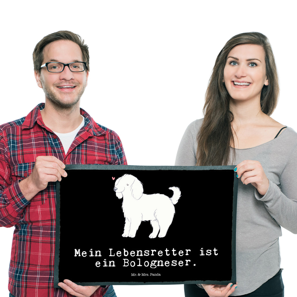 Fußmatte Bologneser Lebensretter Bologneser Türvorleger, Schmutzmatte, Fußabtreter, Matte, Schmutzfänger, Fußabstreifer, Schmutzfangmatte, Türmatte, Motivfußmatte,  Haustürmatte, Vorleger  Hund, Hunderasse, Rassehund, Hundebesitzer, Geschenk, Tierfreund, Schenken, Welpe