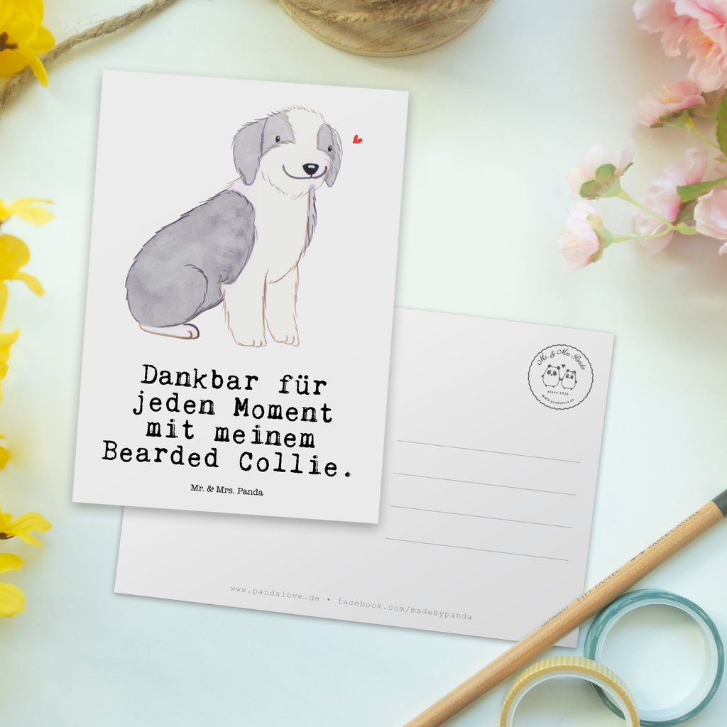 Postkarte Bearded Collie Moment Geschenkkarte, Grußkarte, Karte, Einladung, Ansichtskarte, Geburtstagskarte, Einladungskarte, Hund, Hunderasse, Rassehund, Hundebesitzer, Geschenk, Tierfreund, Schenken, Welpe, Bearded Collie, britischer Hütehund