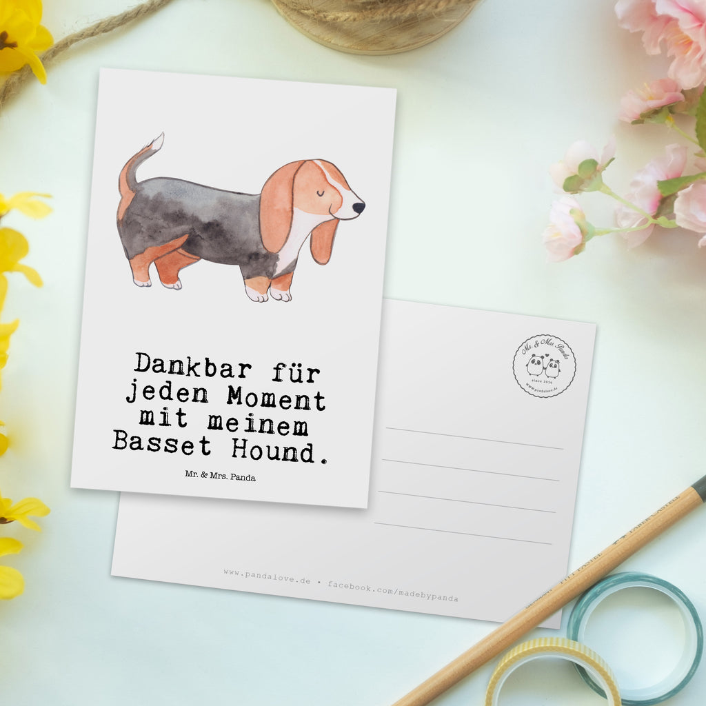 Postkarte Basset Hound Moment Geschenkkarte, Grußkarte, Karte, Einladung, Ansichtskarte, Geburtstagskarte, Einladungskarte, Dankeskarte, Hund, Hunderasse, Rassehund, Hundebesitzer, Geschenk, Tierfreund, Schenken, Welpe, Basset Hound, Basset