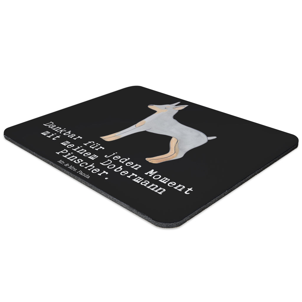 Mauspad Dobermann Pinscher Moment Mousepad, Computer zubehör, Büroausstattung, PC Zubehör, Arbeitszimmer, Mauspad, Einzigartiges Mauspad, Designer Mauspad, Hund, Hunderasse, Rassehund, Hundebesitzer, Geschenk, Tierfreund, Schenken, Welpe, Dobermann Pinscher