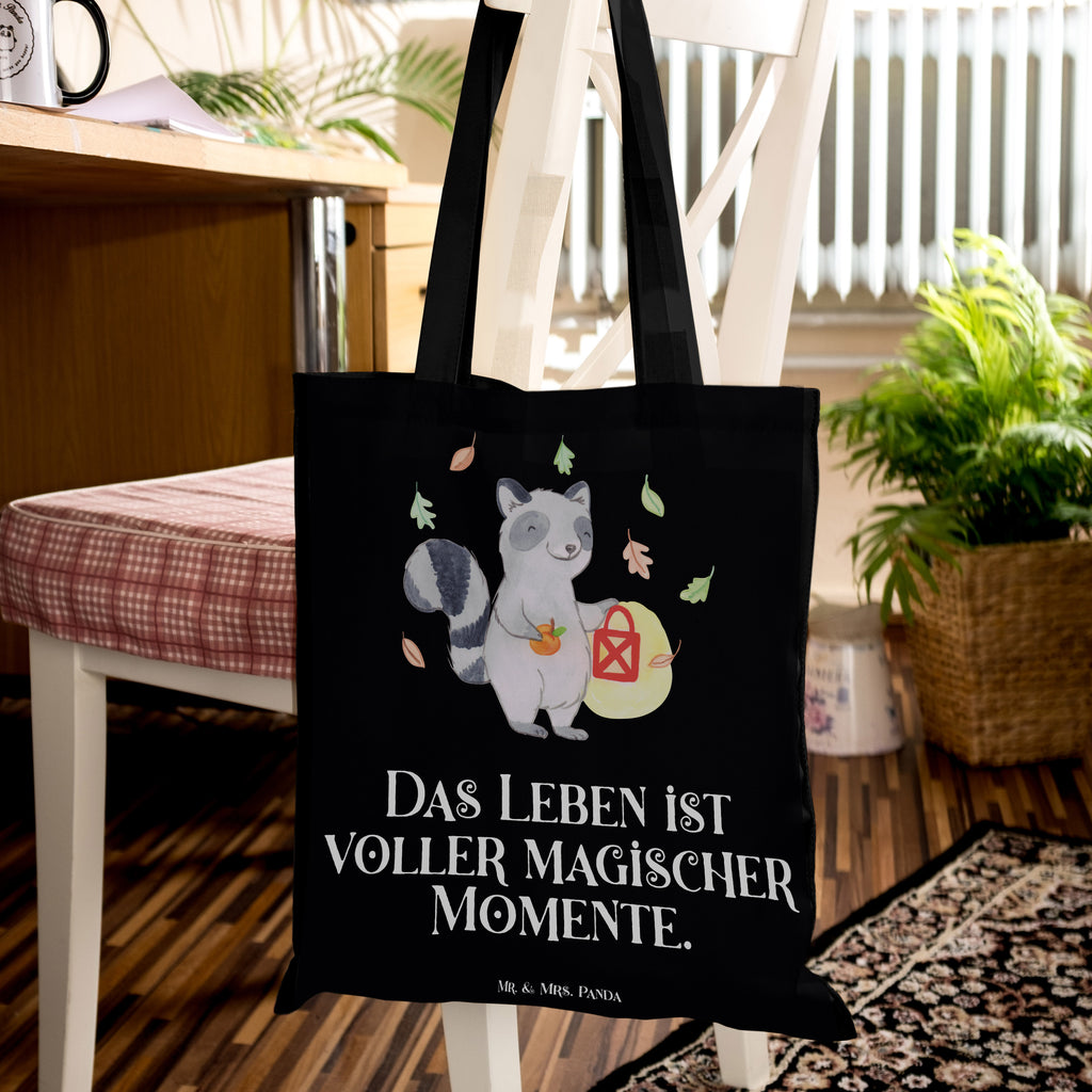 Tragetasche Waschbär Laterne Beuteltasche, Beutel, Einkaufstasche, Jutebeutel, Stoffbeutel, Halloween, Deko, Martinssingen, Dekoration, Geschenke, Schenken, Halloween Deko, Trick or Treat, Süßes sonst gibt's saures, Waschbär, Laterne, Herbst