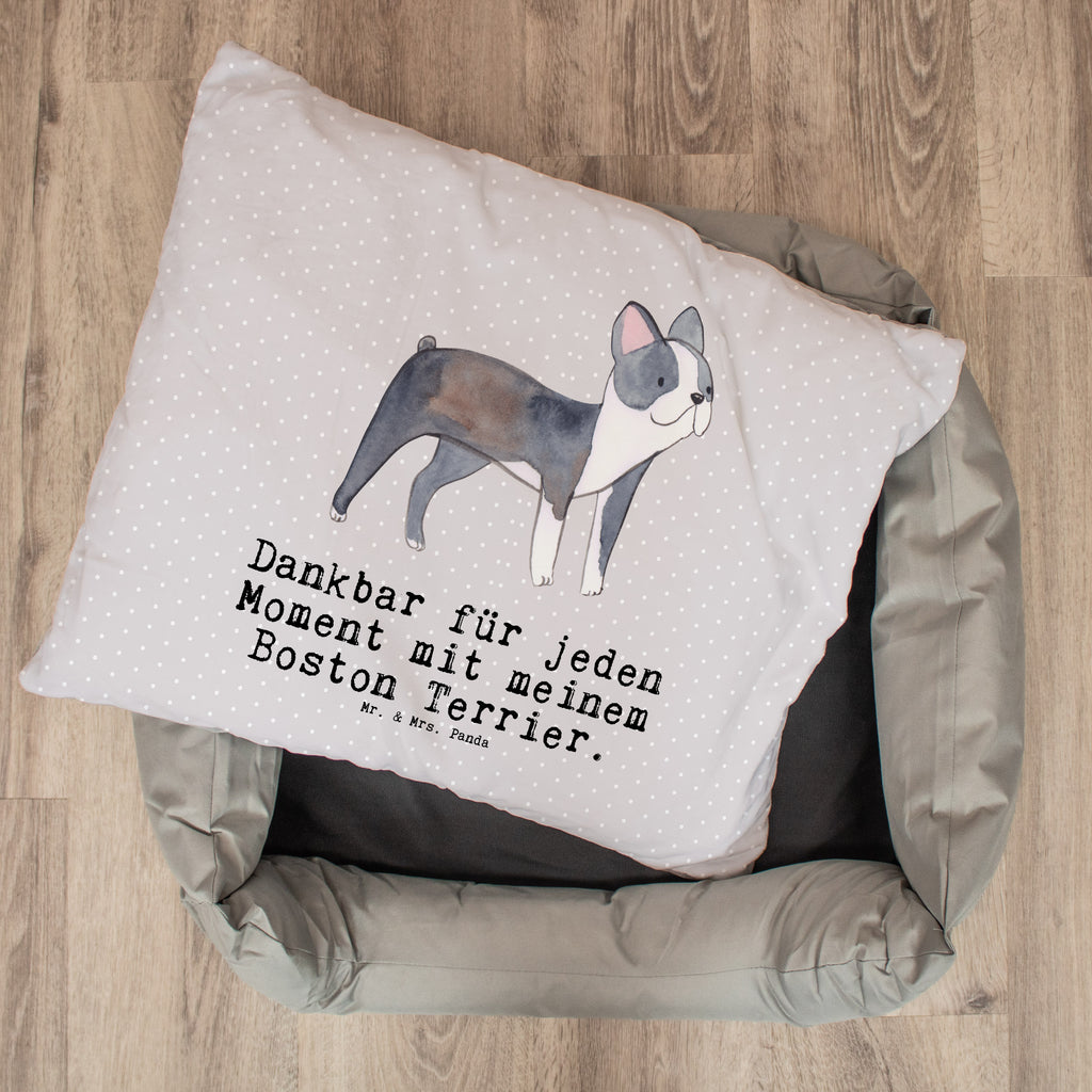 Hundebett Boston Terrier Moment Hundebett, Hundeliege, Liegeplatz, Hund, Hundekörbchen, Körbchen, Tierbett, Hundebett Luxus, Hundekissen, Hundesofa, Hundeschlafplatz, Hundebettchen, Hundemöbel, Hundedecke, Hunderasse, Rassehund, Hundebesitzer, Geschenk, Tierfreund, Schenken, Welpe, Boston Terrier