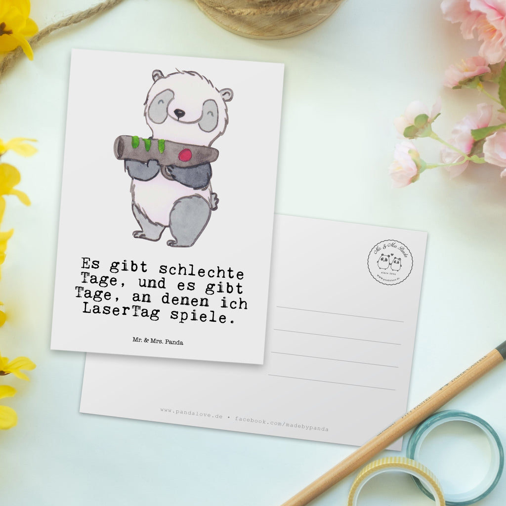 Postkarte Panda LaserTag Tage Geschenkkarte, Grußkarte, Karte, Einladung, Ansichtskarte, Geburtstagskarte, Einladungskarte, Dankeskarte, Geschenk, Sport, Sportart, Hobby, Schenken, Danke, Dankeschön, Auszeichnung, Gewinn, Sportler, Lasertag, Lasergame Zentrum, Laser Tag Party
