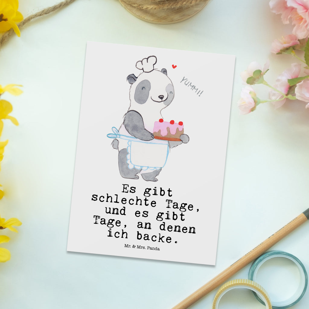 Postkarte Panda Backen Tage Geschenkkarte, Grußkarte, Karte, Einladung, Ansichtskarte, Geburtstagskarte, Einladungskarte, Dankeskarte, Geschenk, Sport, Sportart, Hobby, Schenken, Danke, Dankeschön, Auszeichnung, Gewinn, Sportler, backen, Hobbybäcker, Kuchen backen