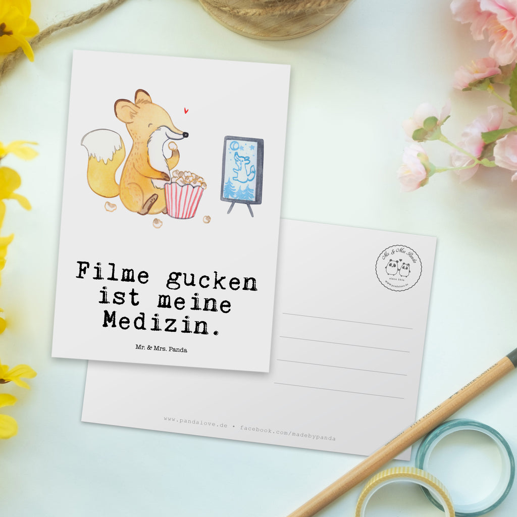 Postkarte Fuchs Filme gucken Medizin Geschenkkarte, Grußkarte, Karte, Einladung, Ansichtskarte, Geburtstagskarte, Einladungskarte, Dankeskarte, Geschenk, Sport, Sportart, Hobby, Schenken, Danke, Dankeschön, Auszeichnung, Gewinn, Sportler, Filmabend, Filme gucken, TV, Fernsehen, Kino