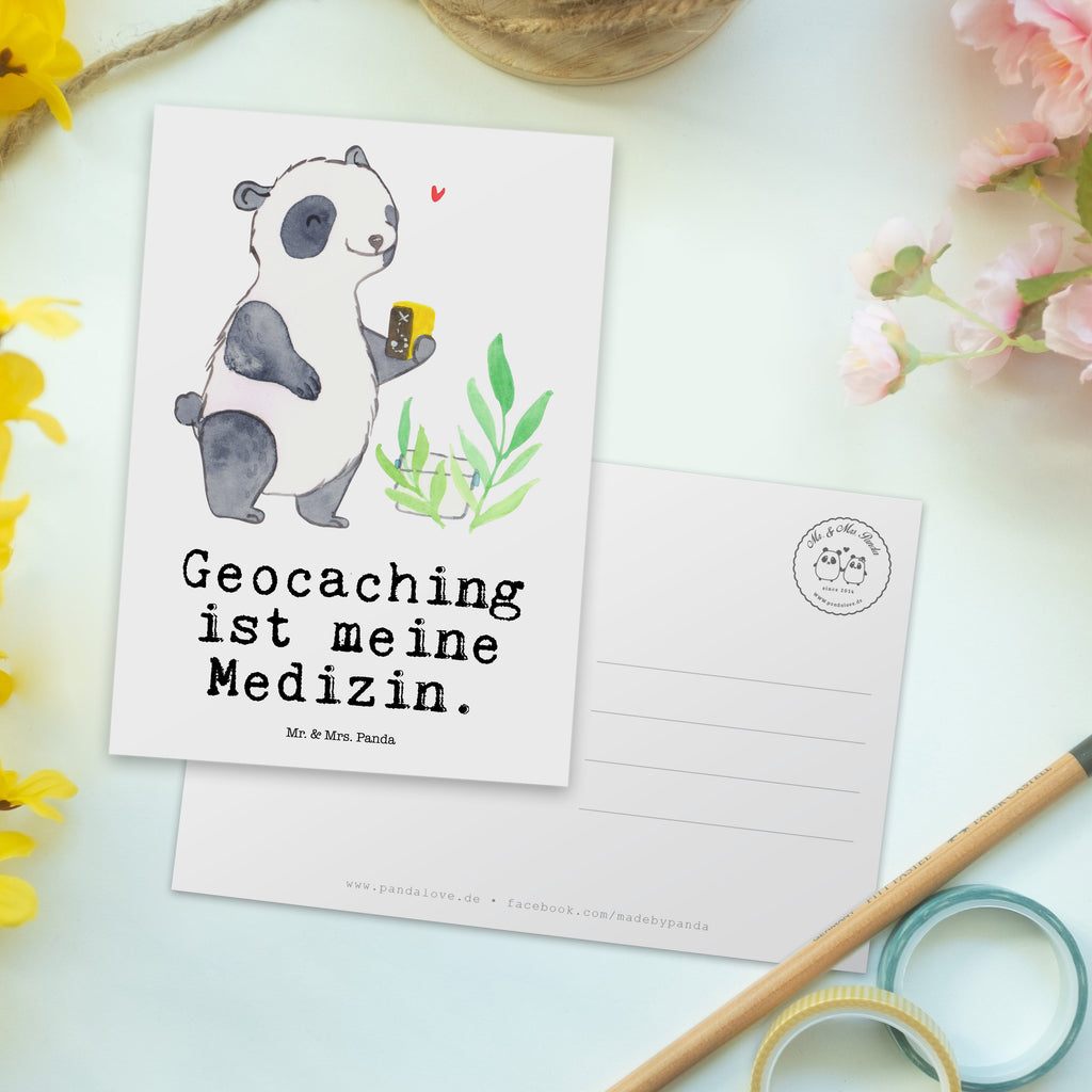 Postkarte Panda Geocaching Medizin Geschenkkarte, Grußkarte, Karte, Einladung, Ansichtskarte, Geburtstagskarte, Einladungskarte, Dankeskarte, Geschenk, Sport, Sportart, Hobby, Schenken, Danke, Dankeschön, Auszeichnung, Gewinn, Sportler, Geocaching, Schatzsuchen, GPS Schnitzeljagd, Opencaching
