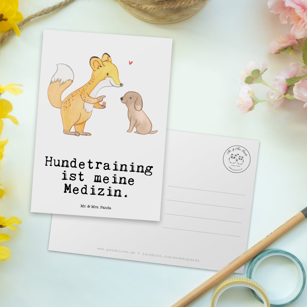Postkarte Fuchs Hundetraining Medizin Geschenkkarte, Grußkarte, Karte, Einladung, Ansichtskarte, Geburtstagskarte, Einladungskarte, Dankeskarte, Geschenk, Sport, Sportart, Hobby, Schenken, Danke, Dankeschön, Auszeichnung, Gewinn, Sportler, Hundetraining, Hundeerziehung, Hundeschule, Welpenschule, Hundeprüfung