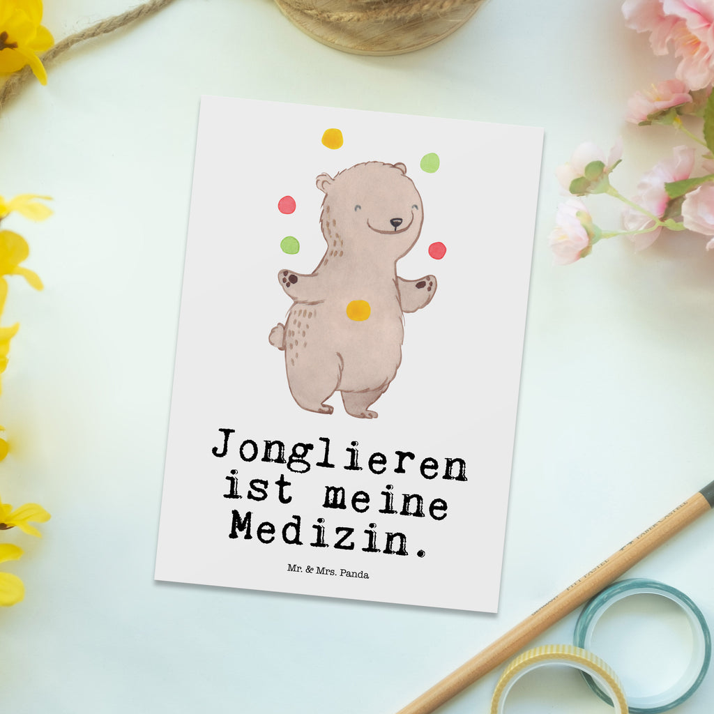 Postkarte Bär Jonglieren Medizin Geschenkkarte, Grußkarte, Karte, Einladung, Ansichtskarte, Geburtstagskarte, Einladungskarte, Dankeskarte, Geschenk, Sport, Sportart, Hobby, Schenken, Danke, Dankeschön, Auszeichnung, Gewinn, Sportler, Jonglieren, Jongleur, Zirkus, Artistik
