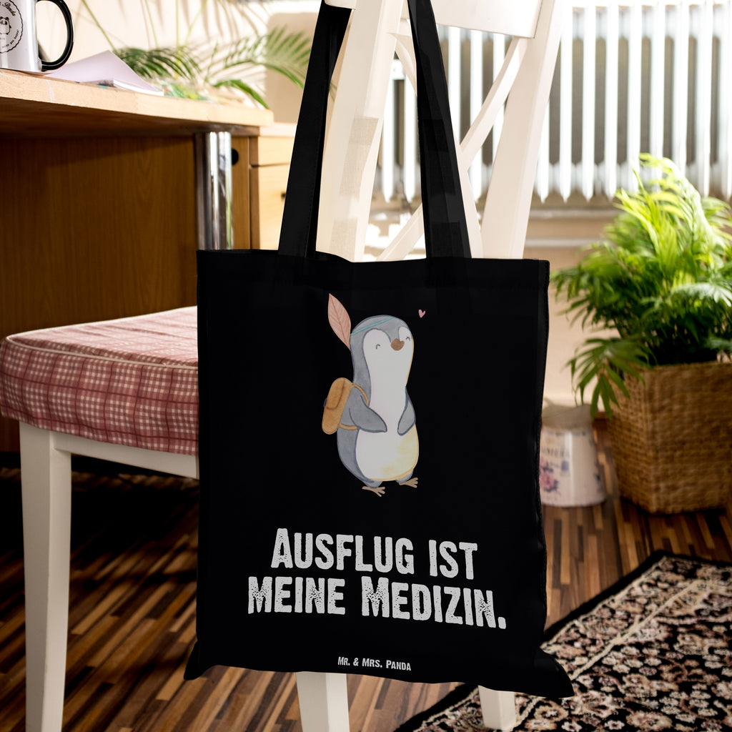 Tragetasche Pinguin Ausflug Medizin Beuteltasche, Beutel, Einkaufstasche, Jutebeutel, Stoffbeutel, Geschenk, Sport, Sportart, Hobby, Schenken, Danke, Dankeschön, Auszeichnung, Gewinn, Sportler, Ausflüge machen, reisen, Ausflug, Ausflugsziele