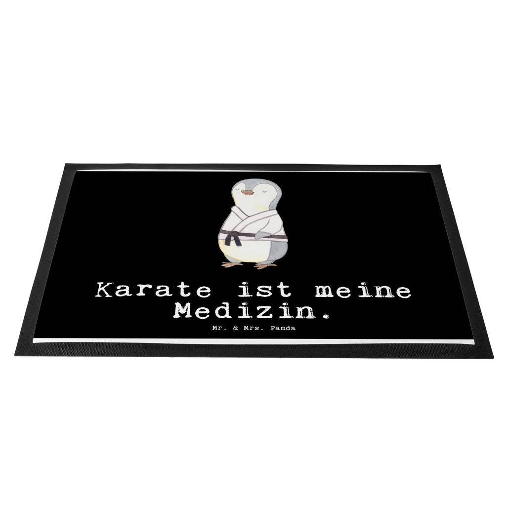 Fußmatte Pinguin Karate Medizin Karate, Kampfsportart, Selbstverteidigung, Kampfkunst, Karate Verein Türvorleger, Schmutzmatte, Fußabtreter, Matte, Schmutzfänger, Fußabstreifer, Schmutzfangmatte, Türmatte, Motivfußmatte,  Haustürmatte, Vorleger  Geschenk, Sport, Sportart, Hobby, Schenken, Danke, Dankeschön, Auszeichnung, Gewinn, Sportler