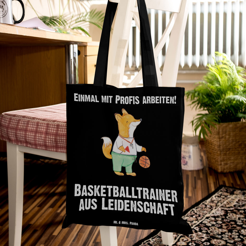 Tragetasche Basketballtrainer aus Leidenschaft Beuteltasche, Beutel, Einkaufstasche, Jutebeutel, Stoffbeutel, Beruf, Ausbildung, Jubiläum, Abschied, Rente, Kollege, Kollegin, Geschenk, Schenken, Arbeitskollege, Mitarbeiter, Firma, Danke, Dankeschön, Basketballtrainer, Basketball, Sport, Ballsport, Basketballcoach, Basketballer, Verein