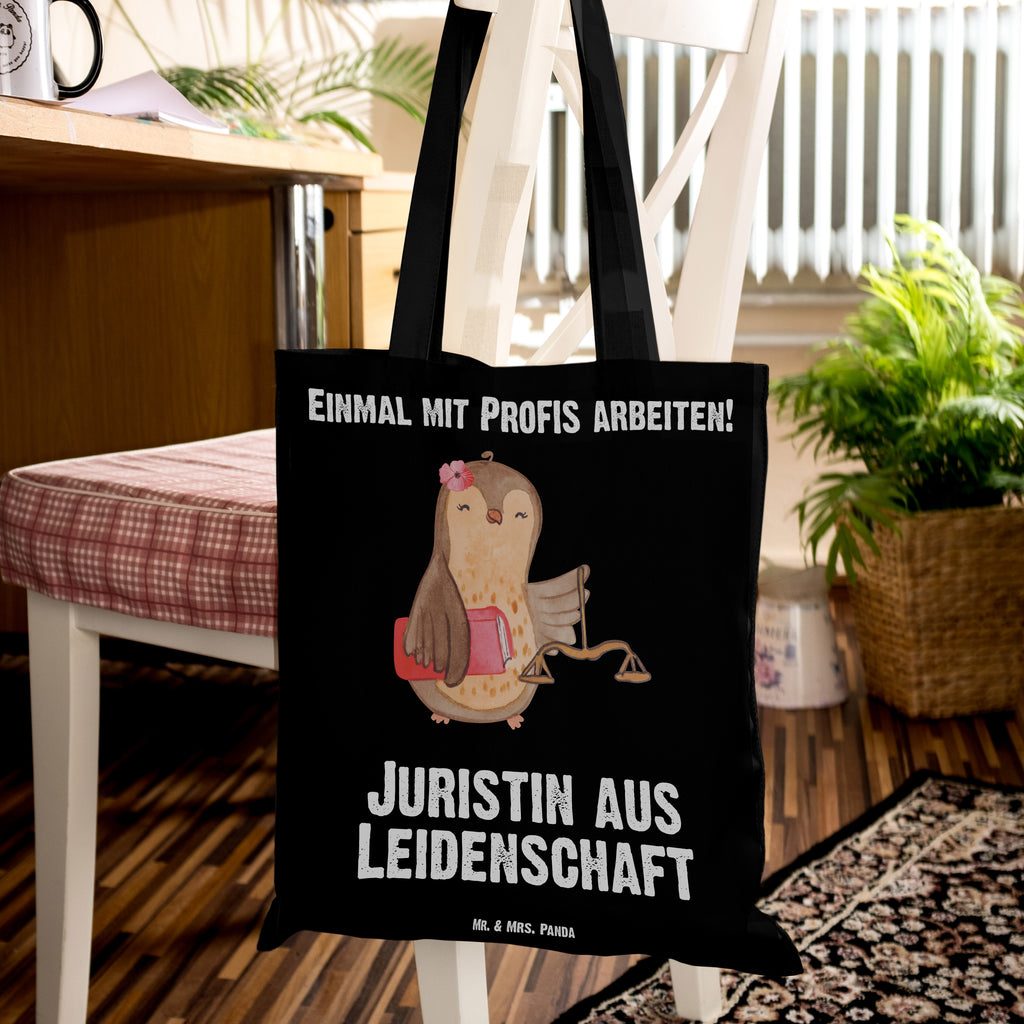 Tragetasche Juristin aus Leidenschaft Beuteltasche, Beutel, Einkaufstasche, Jutebeutel, Stoffbeutel, Beruf, Ausbildung, Jubiläum, Abschied, Rente, Kollege, Kollegin, Geschenk, Schenken, Arbeitskollege, Mitarbeiter, Firma, Danke, Dankeschön, Juristin, Anwältin, Jura Studium, Master of laws, Staatsexamen, Jurastudent, Anwaltskanzlei