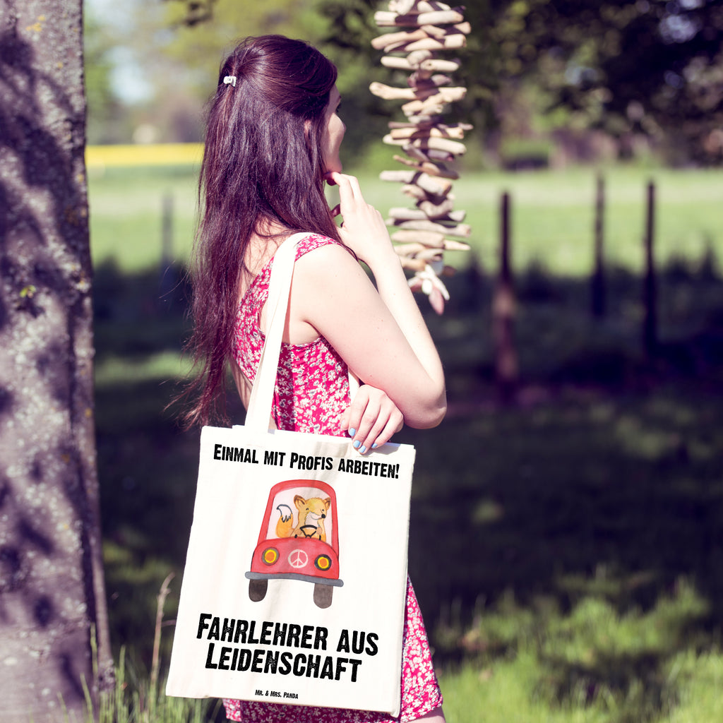 Tragetasche Fahrlehrer aus Leidenschaft Beuteltasche, Beutel, Einkaufstasche, Jutebeutel, Stoffbeutel, Beruf, Ausbildung, Jubiläum, Abschied, Rente, Kollege, Kollegin, Geschenk, Schenken, Arbeitskollege, Mitarbeiter, Firma, Danke, Dankeschön, Fahrlehrer, Fahrschule, Fahrschullehrer