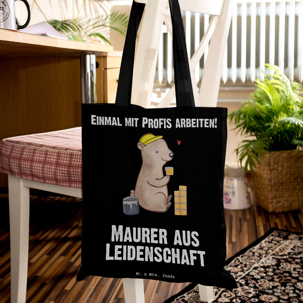 Tragetasche Maurer aus Leidenschaft Beuteltasche, Beutel, Einkaufstasche, Jutebeutel, Stoffbeutel, Beruf, Ausbildung, Jubiläum, Abschied, Rente, Kollege, Kollegin, Geschenk, Schenken, Arbeitskollege, Mitarbeiter, Firma, Danke, Dankeschön, Maurer, Maurermeister, Gesellenprüfung, Handwerker, Maurerbetrieb