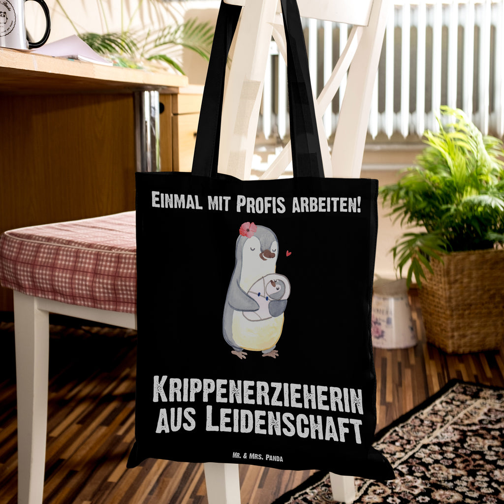 Tragetasche Krippenerzieherin aus Leidenschaft Beuteltasche, Beutel, Einkaufstasche, Jutebeutel, Stoffbeutel, Beruf, Ausbildung, Jubiläum, Abschied, Rente, Kollege, Kollegin, Geschenk, Schenken, Arbeitskollege, Mitarbeiter, Firma, Danke, Dankeschön, Krippenerzieherin, Kindertagesstätte, KITA, Eröffnung, Erzieherin, Pädagogin
