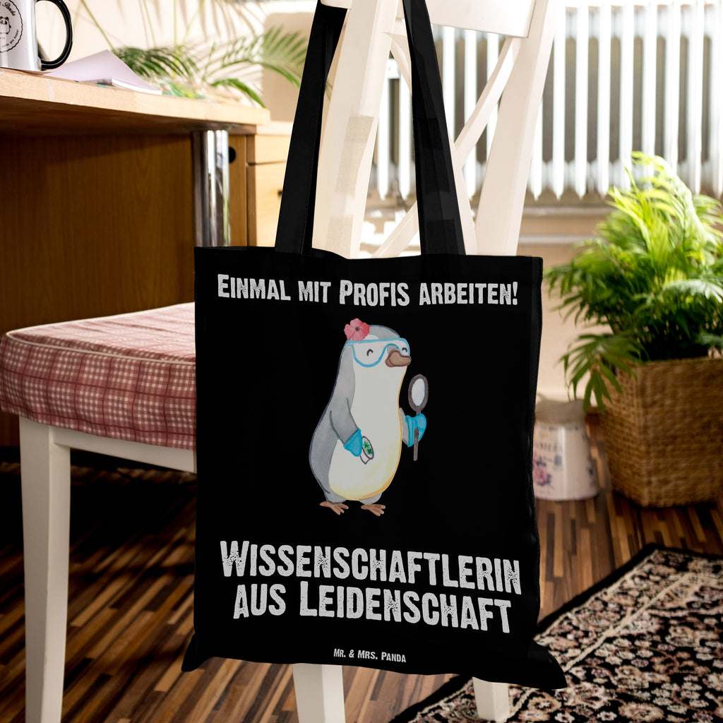 Tragetasche Wissenschaftlerin aus Leidenschaft Beuteltasche, Beutel, Einkaufstasche, Jutebeutel, Stoffbeutel, Beruf, Ausbildung, Jubiläum, Abschied, Rente, Kollege, Kollegin, Geschenk, Schenken, Arbeitskollege, Mitarbeiter, Firma, Danke, Dankeschön, Wissenschaftlerin, Forscherin, Akademikerin, Universität, Forschungseinrichtung