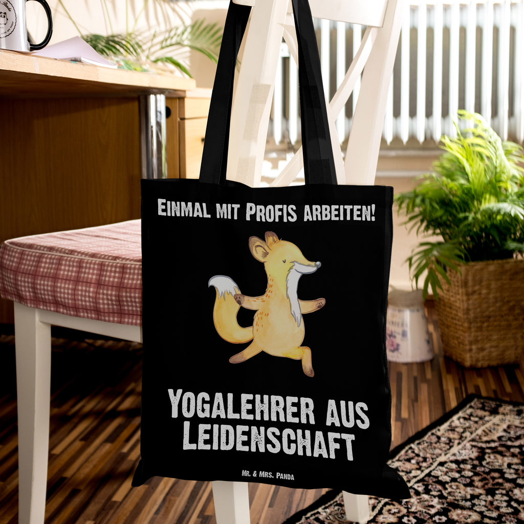 Tragetasche Yogalehrer aus Leidenschaft Beuteltasche, Beutel, Einkaufstasche, Jutebeutel, Stoffbeutel, Beruf, Ausbildung, Jubiläum, Abschied, Rente, Kollege, Kollegin, Geschenk, Schenken, Arbeitskollege, Mitarbeiter, Firma, Danke, Dankeschön