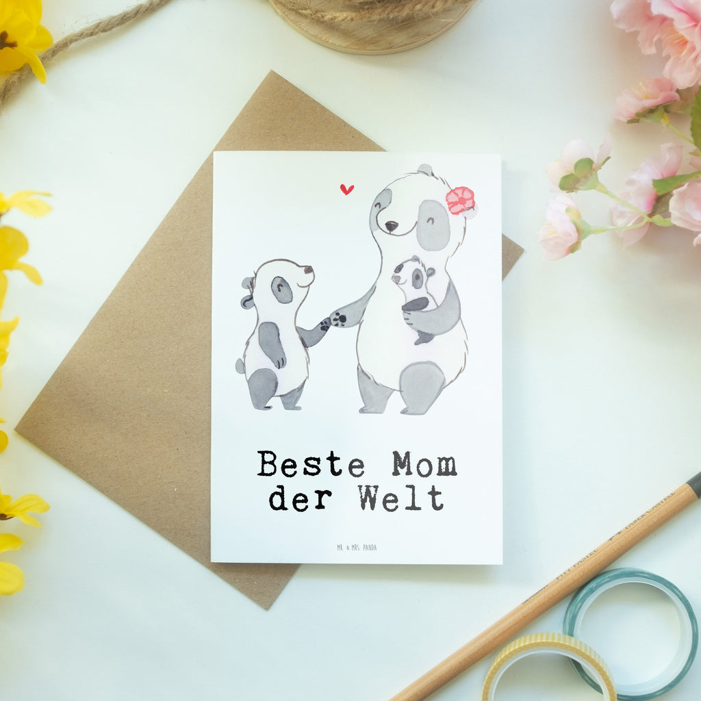 Grußkarte Panda Beste Mom der Welt Klappkarte, Einladungskarte, Glückwunschkarte, Hochzeitskarte, Geburtstagskarte, Karte, für, Dankeschön, Geschenk, Schenken, Geburtstag, Geburtstagsgeschenk, Geschenkidee, Danke, Bedanken, Mitbringsel, Freude machen, Geschenktipp, Mom, Mommy, Mama, Mami, Mutter, Muttertag, Mutti, Ma, Tochter, Sohn, Beste Mama, Beste, Supermama