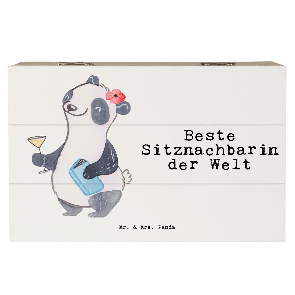 Holzkiste Panda Beste Sitznachbarin der Welt Sitznachbarin, Stuhlnachbar, Mitschülerin, Nachbarin, Uni, Universität, Seminar, Kommilitone, Tischnachbar, Schule, Mitstudentin, Hochschule, Beste Sitznachbarin der Welt, Weltbeste Sitznachbarin Holzkiste, Kiste, Schatzkiste, Truhe, Schatulle, XXL,  Erinnerungsbox, Erinnerungskiste, Dekokiste, Aufbewahrungsbox  für, Dankeschön, Geschenk, Schenken, Geburtstag, Geburtstagsgeschenk, Geschenkidee, Danke, Bedanken, Mitbringsel, Freude machen, Geschenktipp